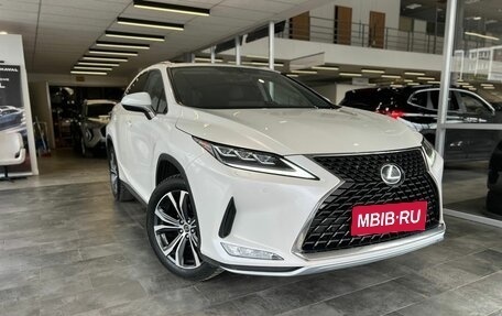 Lexus RX IV рестайлинг, 2021 год, 4 599 000 рублей, 1 фотография