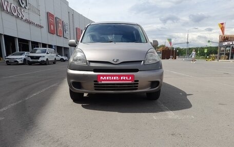 Toyota FunCargo, 2001 год, 450 000 рублей, 14 фотография