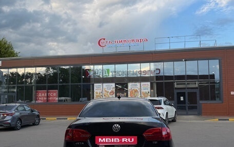 Volkswagen Jetta VI, 2011 год, 710 000 рублей, 4 фотография