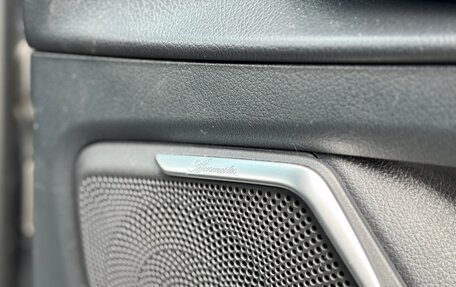 Mercedes-Benz V-Класс, 2019 год, 4 750 000 рублей, 13 фотография