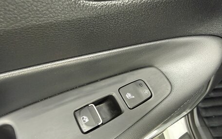 Hyundai Santa Fe IV, 2019 год, 2 999 000 рублей, 38 фотография