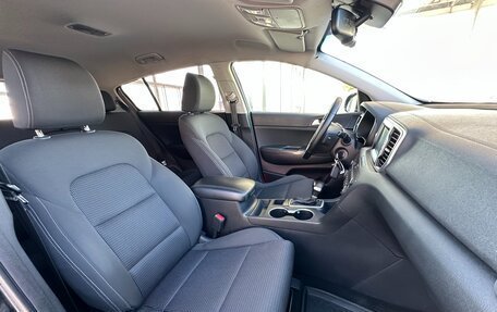 KIA Sportage IV рестайлинг, 2018 год, 1 797 000 рублей, 31 фотография