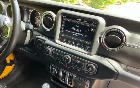 Jeep Wrangler, 2019 год, 3 550 000 рублей, 32 фотография