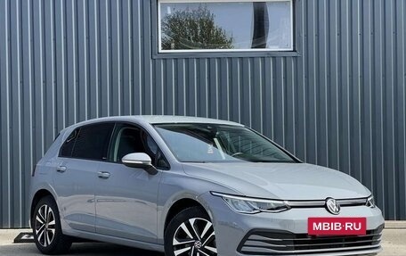 Volkswagen Golf VIII, 2022 год, 1 400 666 рублей, 2 фотография