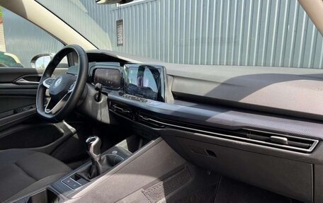 Volkswagen Golf VIII, 2022 год, 1 400 666 рублей, 8 фотография