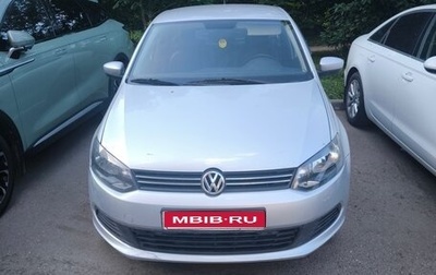 Volkswagen Polo VI (EU Market), 2013 год, 420 000 рублей, 1 фотография