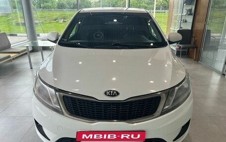 KIA Rio III рестайлинг, 2014 год, 639 000 рублей, 2 фотография