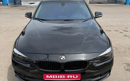 BMW 3 серия, 2017 год, 3 100 000 рублей, 2 фотография