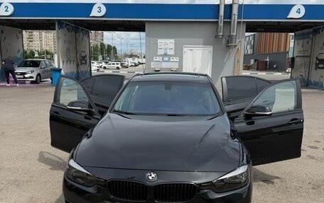 BMW 3 серия, 2017 год, 3 100 000 рублей, 21 фотография