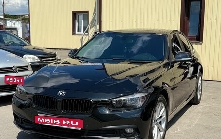 BMW 3 серия, 2017 год, 3 100 000 рублей, 14 фотография