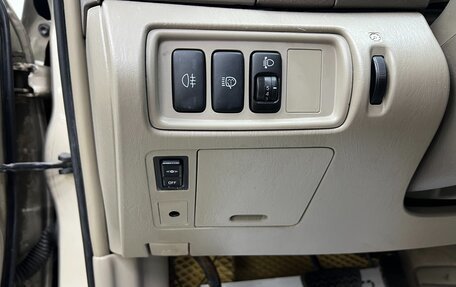 Toyota Camry V40, 2005 год, 600 000 рублей, 20 фотография