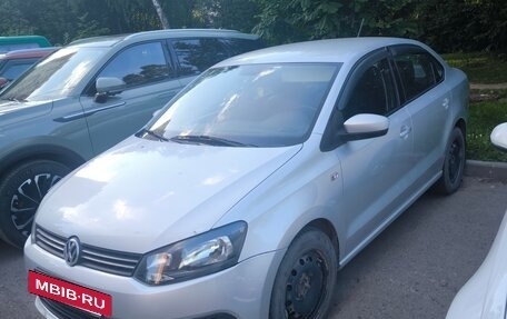 Volkswagen Polo VI (EU Market), 2013 год, 420 000 рублей, 2 фотография