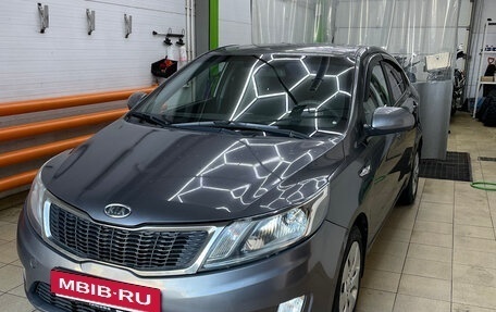 KIA Rio III рестайлинг, 2012 год, 730 000 рублей, 1 фотография
