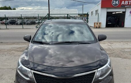 KIA Rio III рестайлинг, 2015 год, 980 000 рублей, 1 фотография