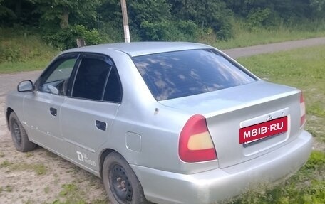 Hyundai Accent II, 2002 год, 270 000 рублей, 2 фотография