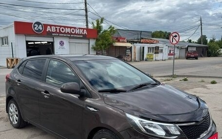 KIA Rio III рестайлинг, 2015 год, 980 000 рублей, 2 фотография