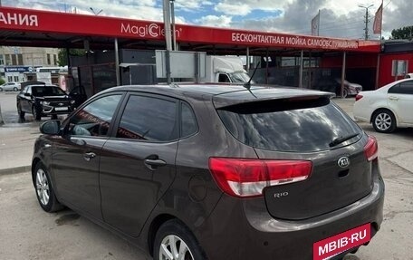 KIA Rio III рестайлинг, 2015 год, 980 000 рублей, 3 фотография