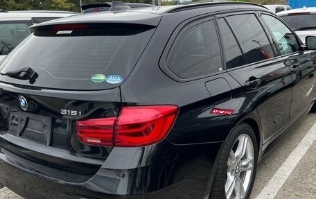 BMW 3 серия, 2017 год, 1 600 000 рублей, 5 фотография