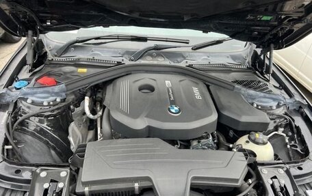 BMW 3 серия, 2017 год, 1 600 000 рублей, 32 фотография