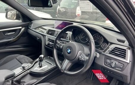 BMW 3 серия, 2017 год, 1 600 000 рублей, 23 фотография