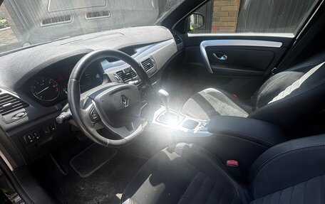 Renault Laguna III рестайлинг, 2008 год, 900 000 рублей, 5 фотография