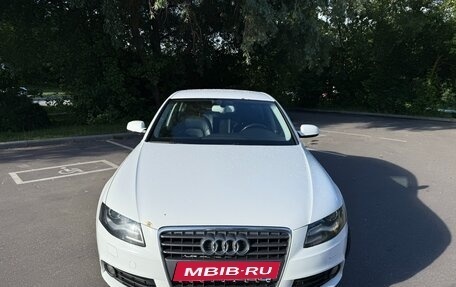 Audi A4, 2011 год, 800 000 рублей, 6 фотография
