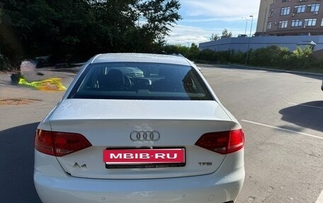 Audi A4, 2011 год, 800 000 рублей, 5 фотография