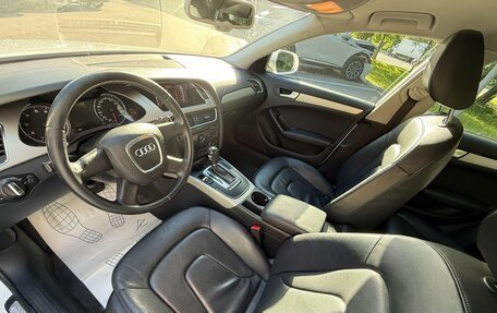 Audi A4, 2011 год, 800 000 рублей, 14 фотография