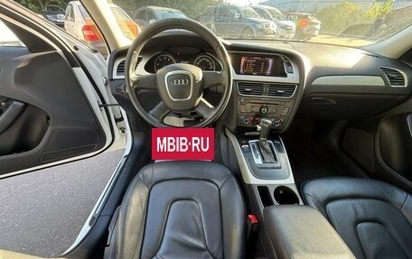 Audi A4, 2011 год, 800 000 рублей, 15 фотография