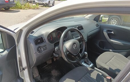 Volkswagen Polo VI (EU Market), 2016 год, 940 000 рублей, 7 фотография