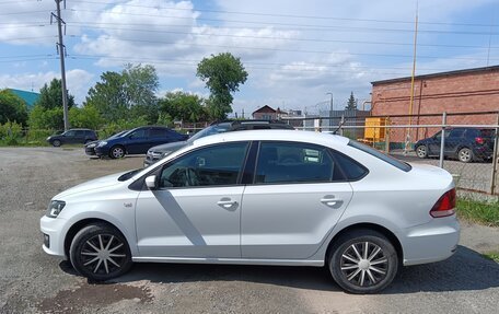 Volkswagen Polo VI (EU Market), 2016 год, 940 000 рублей, 3 фотография