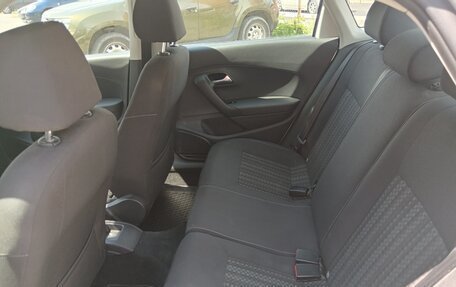 Volkswagen Polo VI (EU Market), 2016 год, 940 000 рублей, 6 фотография