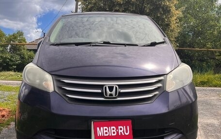Honda Freed I, 2009 год, 750 000 рублей, 1 фотография