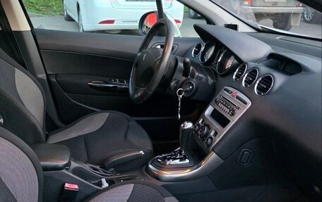 Peugeot 308 II, 2010 год, 680 000 рублей, 12 фотография