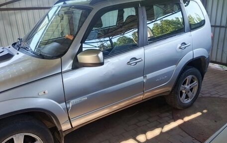 Chevrolet Niva I рестайлинг, 2013 год, 350 000 рублей, 3 фотография