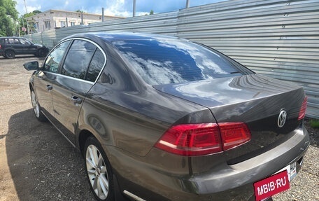 Volkswagen Passat B7, 2013 год, 830 000 рублей, 6 фотография