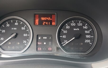 Renault Sandero I, 2012 год, 500 000 рублей, 12 фотография