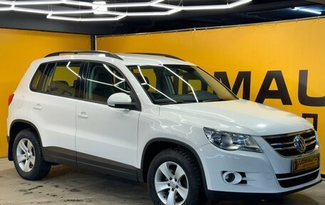 Volkswagen Tiguan I, 2011 год, 1 549 000 рублей, 3 фотография