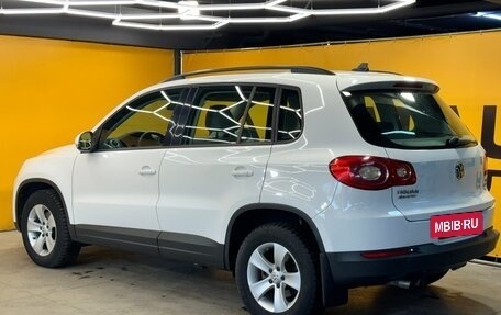 Volkswagen Tiguan I, 2011 год, 1 549 000 рублей, 6 фотография