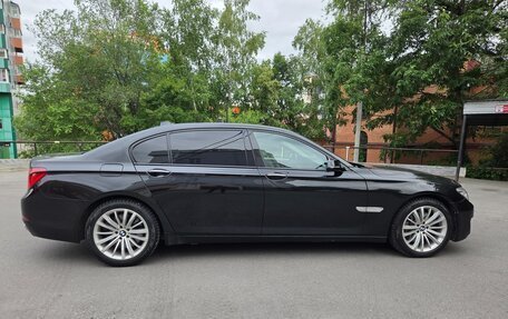BMW 7 серия, 2013 год, 2 950 000 рублей, 2 фотография