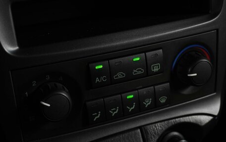 Hyundai Sonata IV рестайлинг, 2008 год, 959 000 рублей, 15 фотография