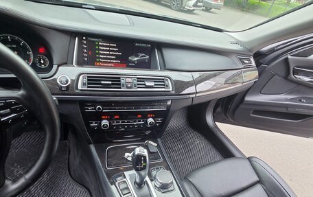 BMW 7 серия, 2013 год, 2 950 000 рублей, 29 фотография