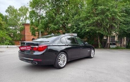 BMW 7 серия, 2013 год, 2 950 000 рублей, 32 фотография