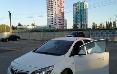 Opel Astra J, 2011 год, 755 000 рублей, 1 фотография