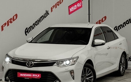 Toyota Camry, 2017 год, 2 860 000 рублей, 1 фотография