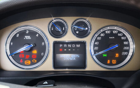Cadillac Escalade III, 2013 год, 2 300 000 рублей, 13 фотография