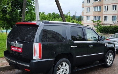Cadillac Escalade III, 2013 год, 2 300 000 рублей, 6 фотография