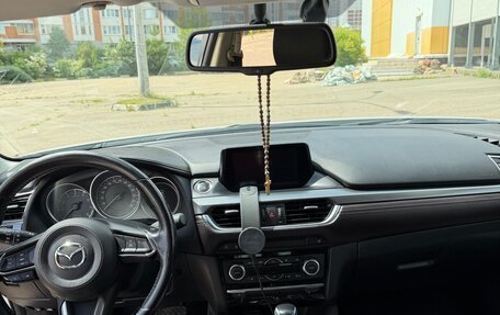 Mazda 6, 2017 год, 2 000 000 рублей, 12 фотография