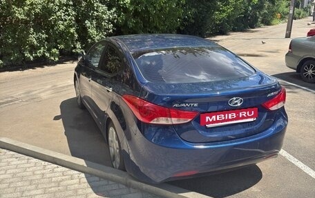Hyundai Avante, 2011 год, 925 000 рублей, 4 фотография
