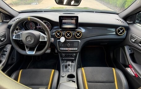 Mercedes-Benz GLA AMG, 2017 год, 3 299 000 рублей, 6 фотография